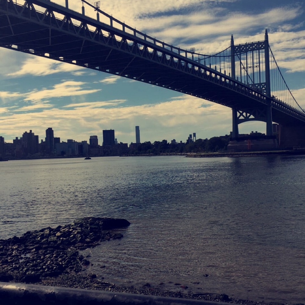 Meet your posher, Elisabetta